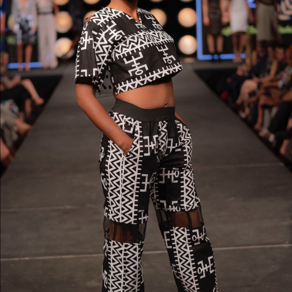 Black and white 2pc handmade